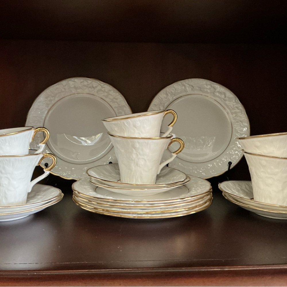 Royal Stafford Old English Oak Finest Bone China Set